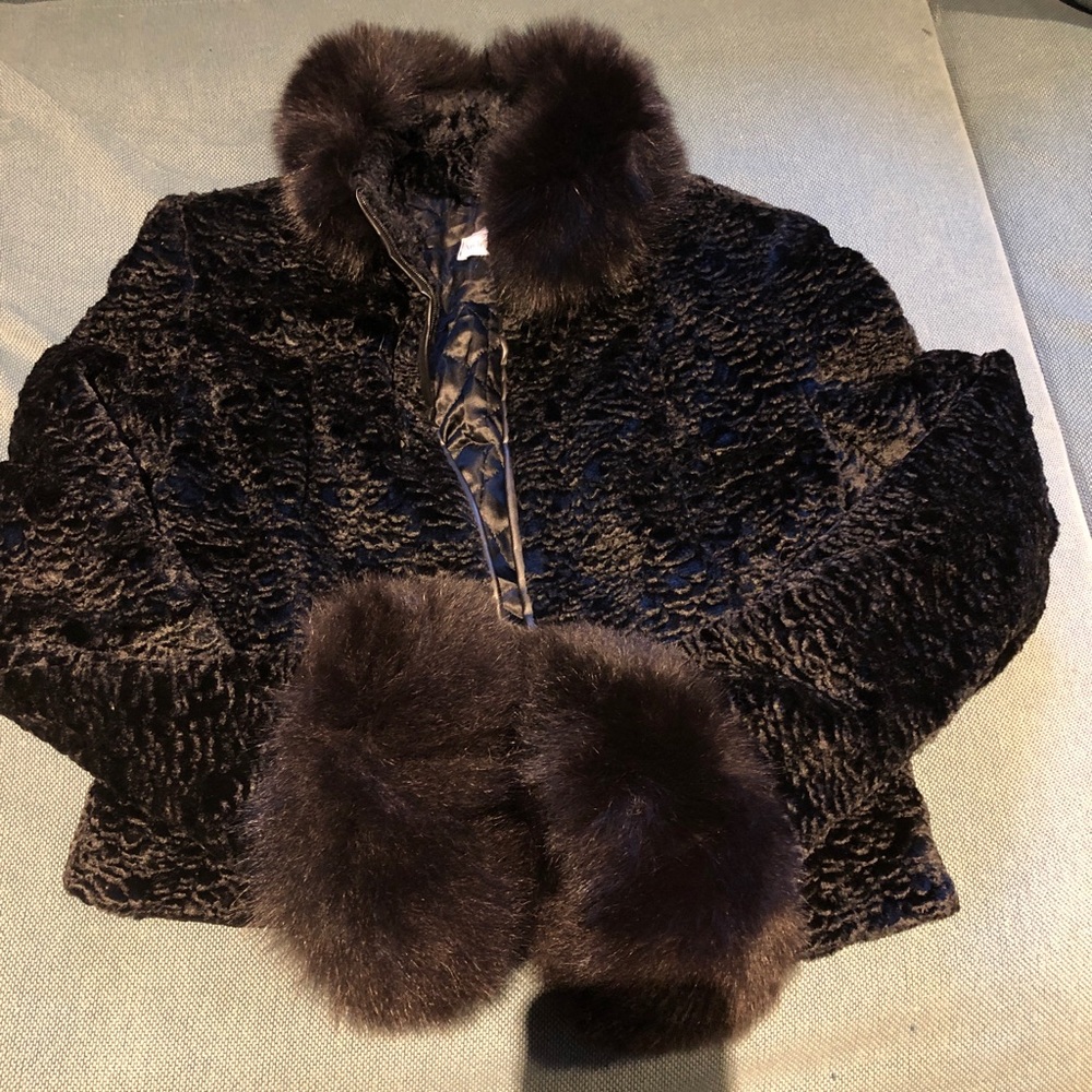 Andrea Mare fluffy black coat